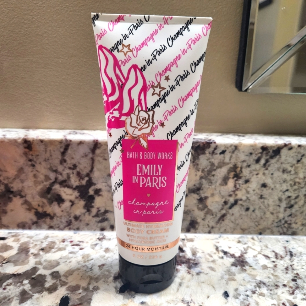 Bath & Body Works x Emily in Paris “Champagne in Paris” 8 oz body lotion NEW